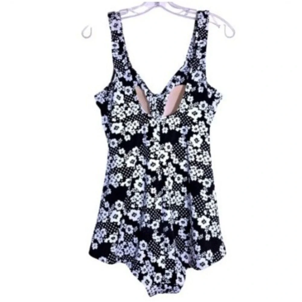 Maxine Of Hollywood Womens Vintage Black White Floral Ruched One Piece Swimsuit